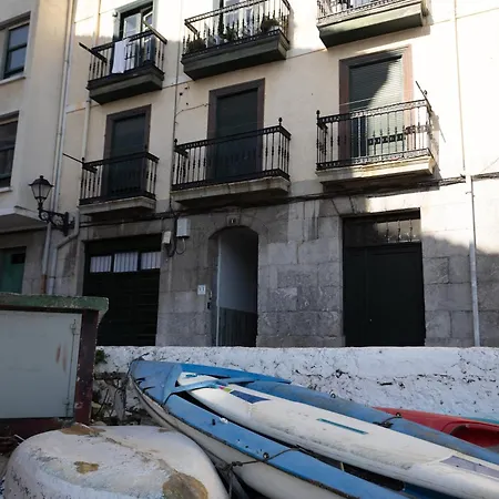 Old Port Apartment